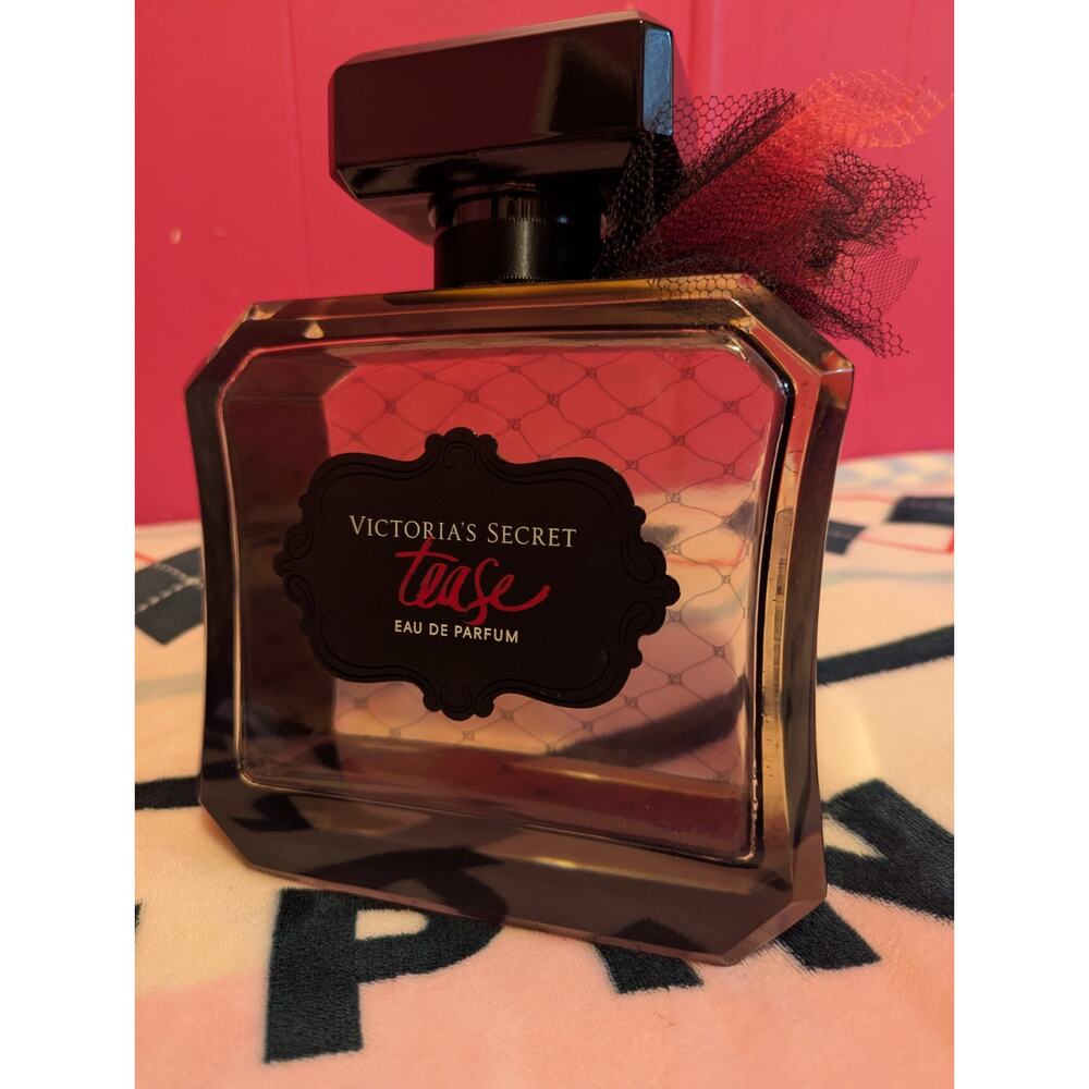 🔥Extremely Rare🔥 Victoria’s Secret Tease Perfume Bottle Store Prop Display
